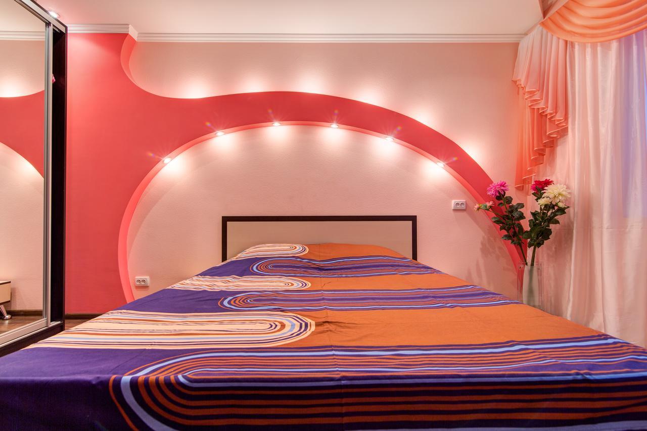 Apartment On Riverfront Of Dnepr Dnipro